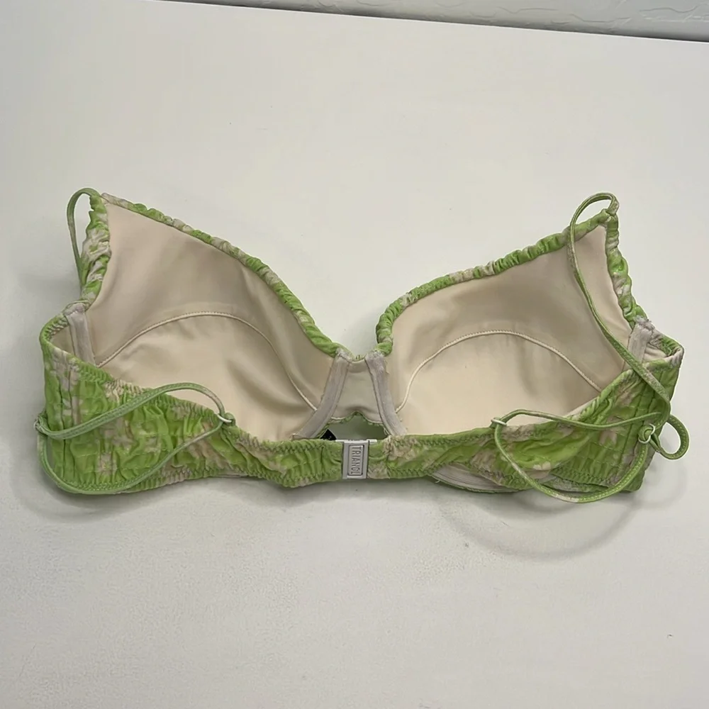 Triangl Saria Spring floral green ruched bikini top size Small ++